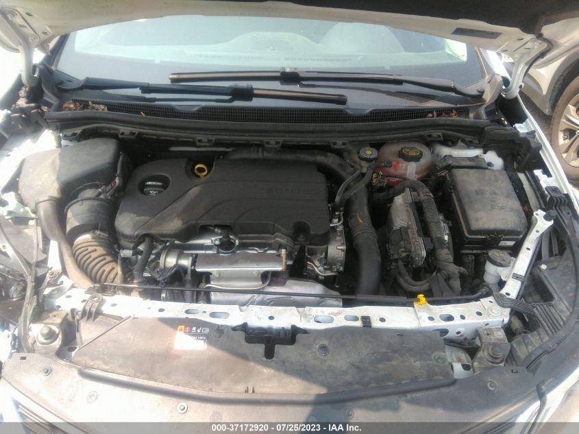 2018 CHEVROLET CRUZE LT - 1G1BE5SM5J7195943