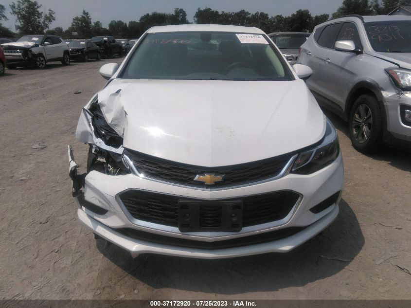 2018 CHEVROLET CRUZE LT - 1G1BE5SM5J7195943