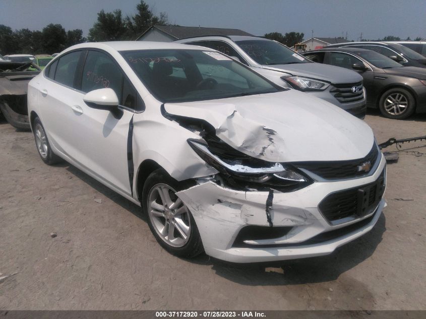 2018 CHEVROLET CRUZE LT - 1G1BE5SM5J7195943