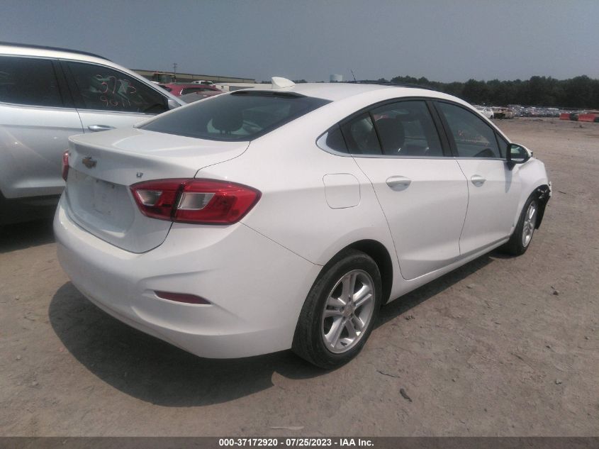 2018 CHEVROLET CRUZE LT - 1G1BE5SM5J7195943