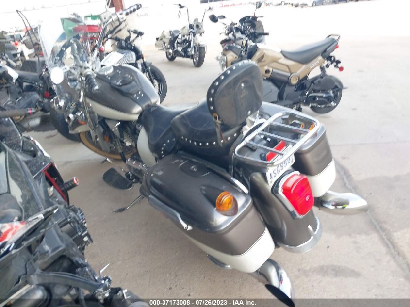 2004 VICTORY MOTORCYCLES DELUXE TOURING 5VPTD16D943005270
