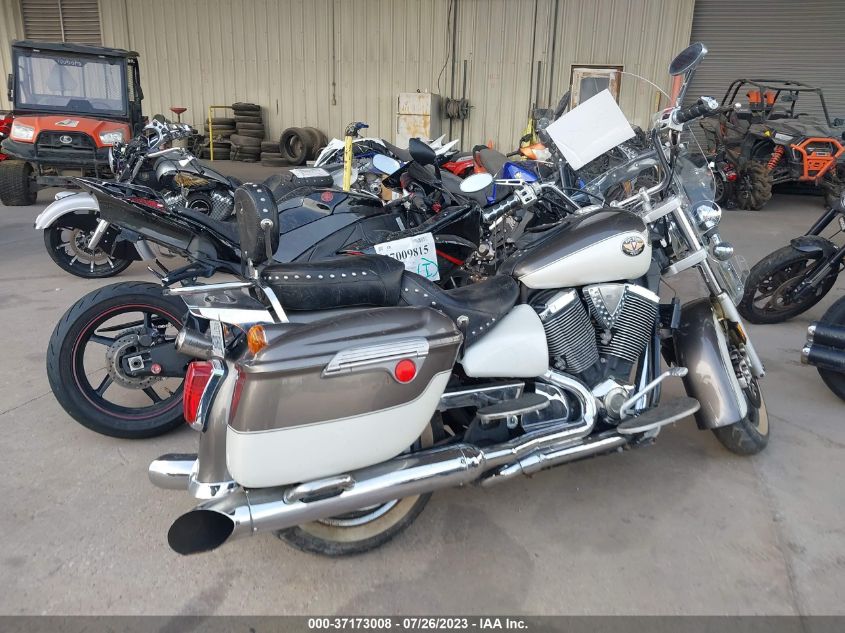 2004 VICTORY MOTORCYCLES DELUXE TOURING 5VPTD16D943005270