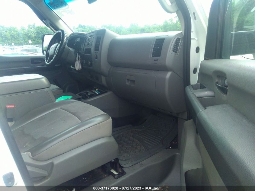 2013 NISSAN NV S 1N6AF0LY6DN106723