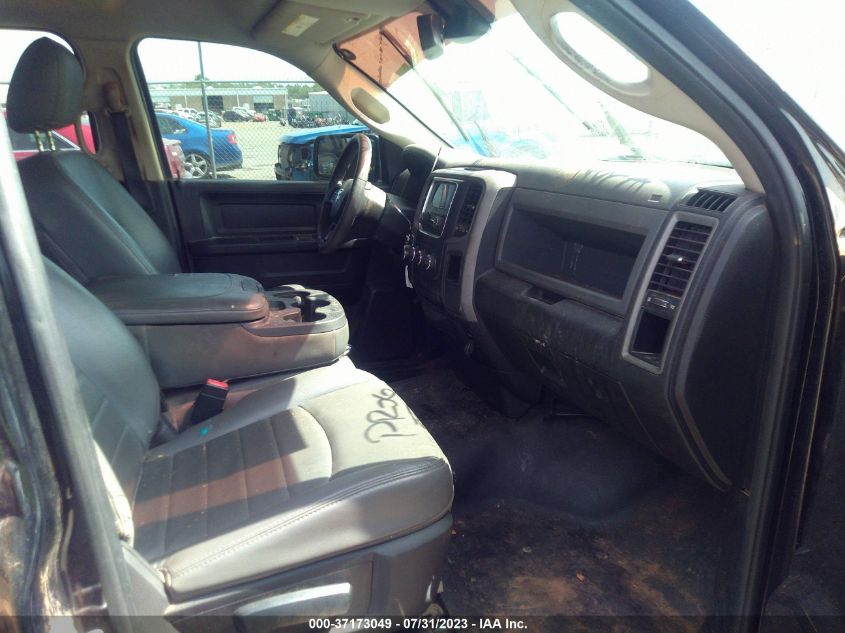 2019 RAM 1500 CLASSIC TRADESMAN - 1C6RR6FG1KS621363