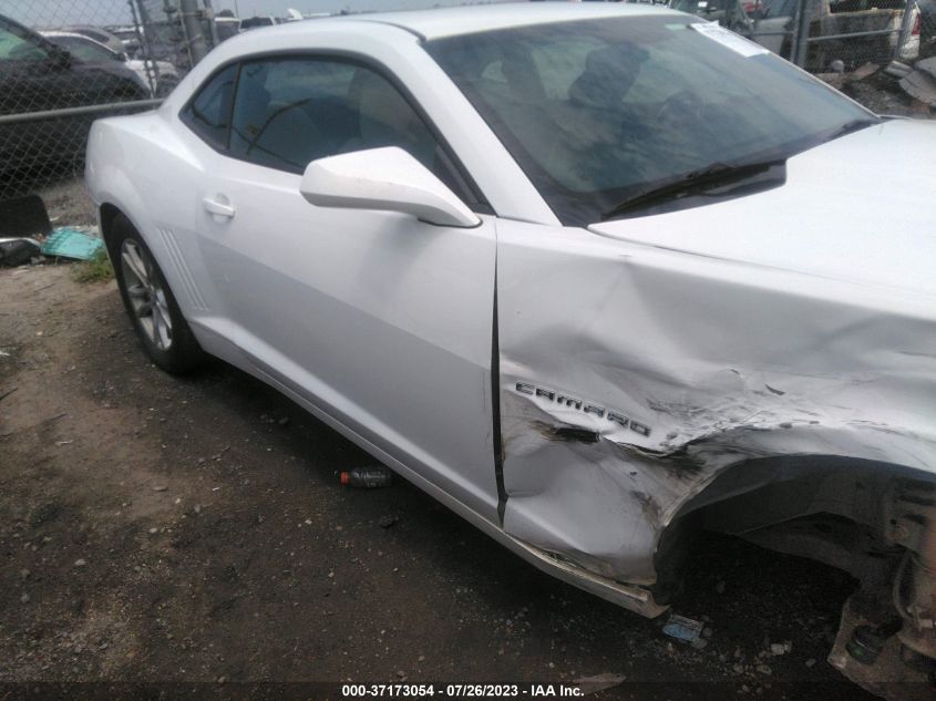 2015 CHEVROLET CAMARO LT - 2G1FD1E32F9211747