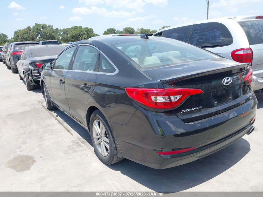 VIN 5NPE24AF1HH480834 2017 HYUNDAI SONATA SE
