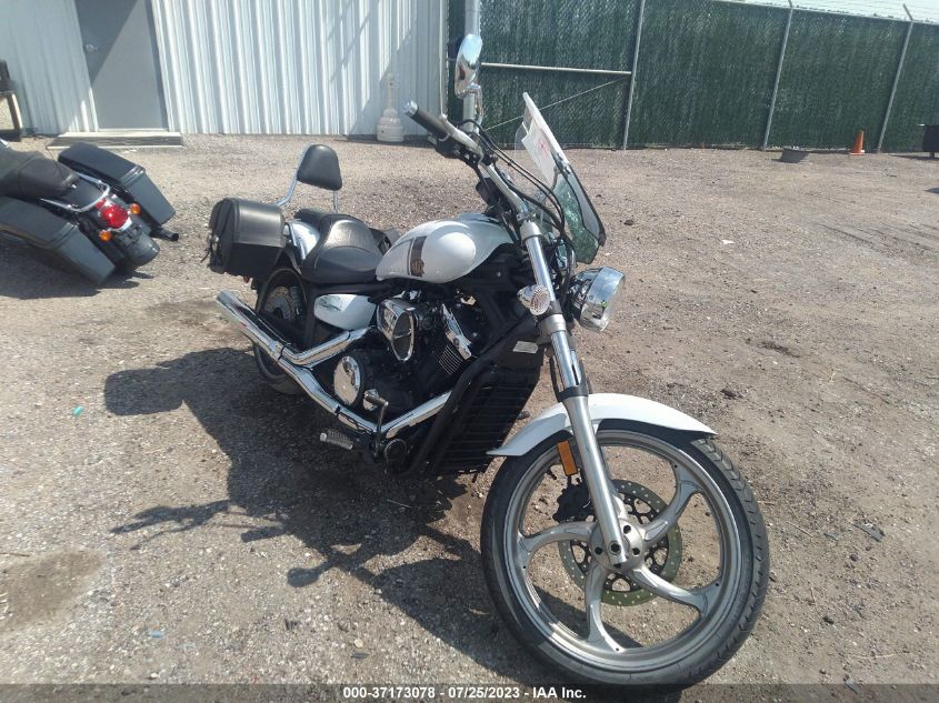 2013 YAMAHA XVS1300 CU - JYAVP33E8DA008692
