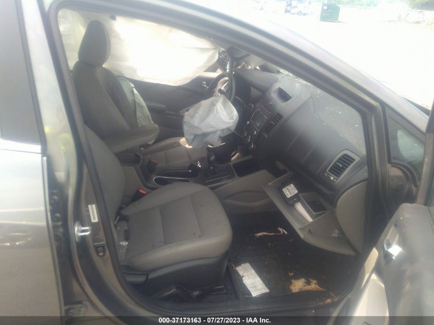 2015 KIA FORTE 5-DOOR EX - KNAFX5A86F5283858