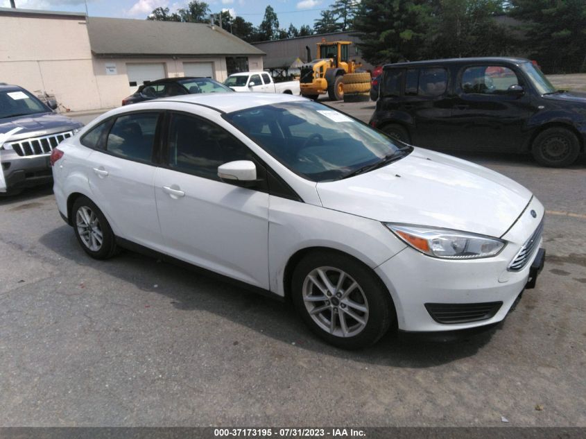 2015 FORD FOCUS SE - 1FADP3F2XFL321273