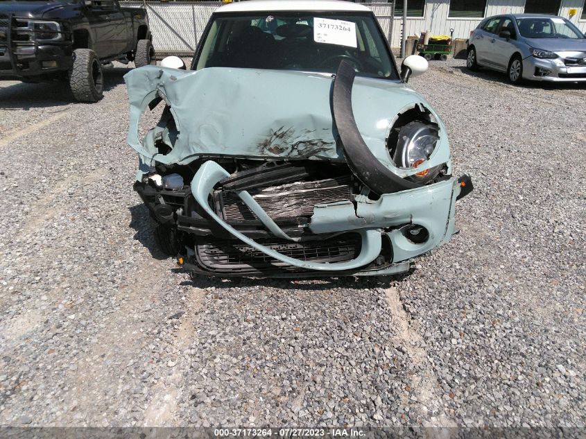 2013 MINI COOPER HARDTOP - WMWSU3C52DT682225