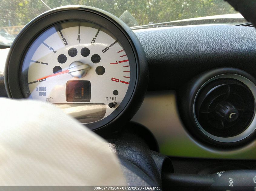 2013 MINI COOPER HARDTOP - WMWSU3C52DT682225