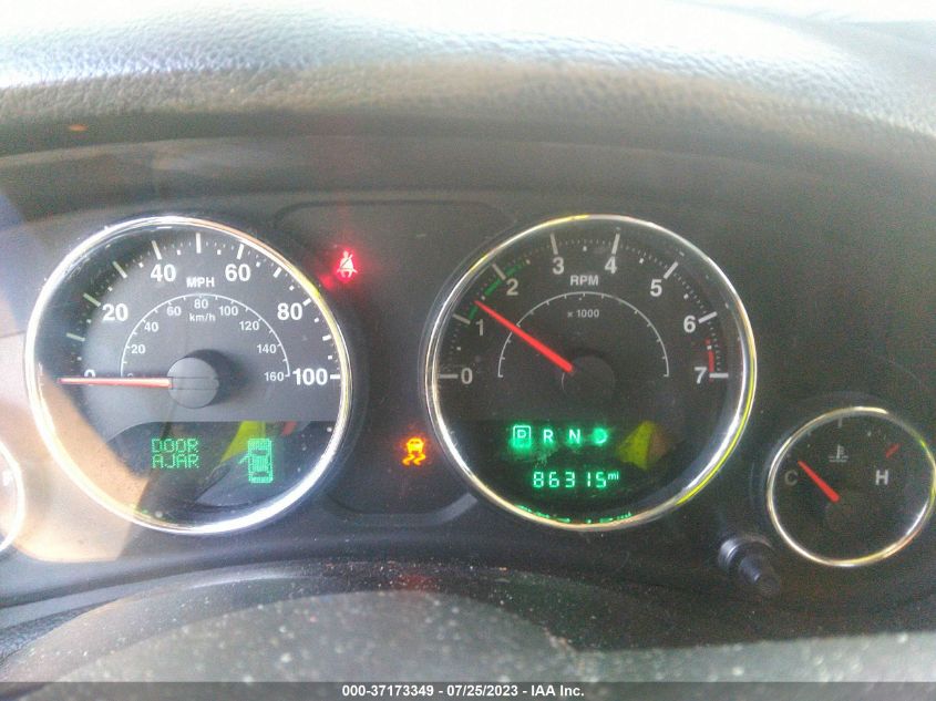 2015 JEEP WRANGLER UNLIMITED SAHARA - 1C4BJWEGXFL512709