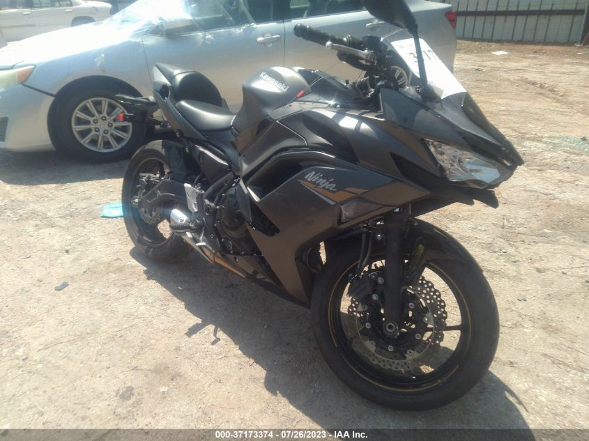 2023 KAWASAKI EX650 R - ML5EXER12PDA92982