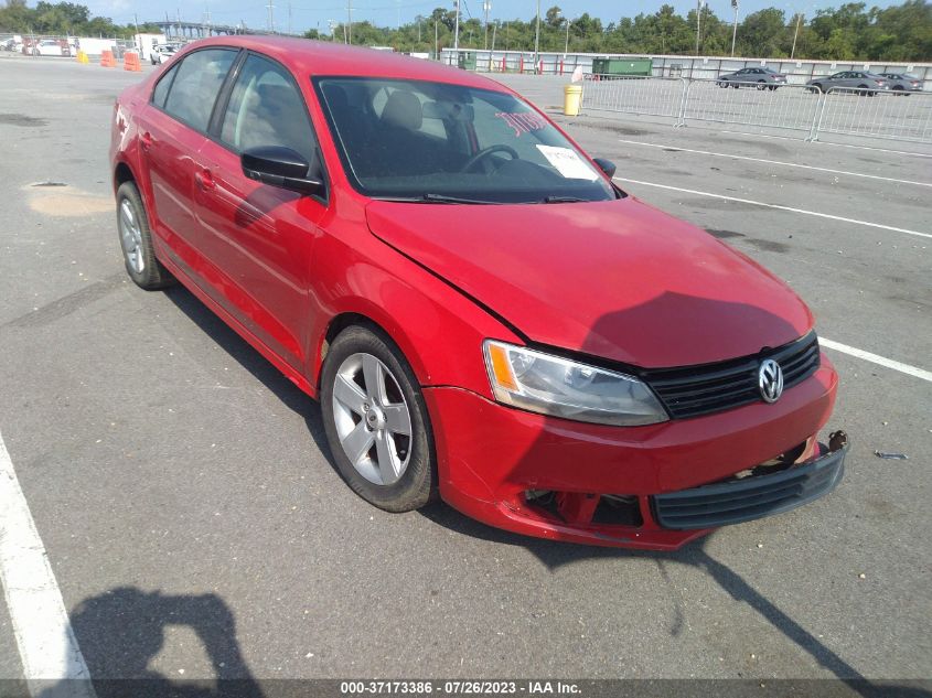 2013 VOLKSWAGEN JETTA SEDAN S - 3VW2K7AJ8DM402528