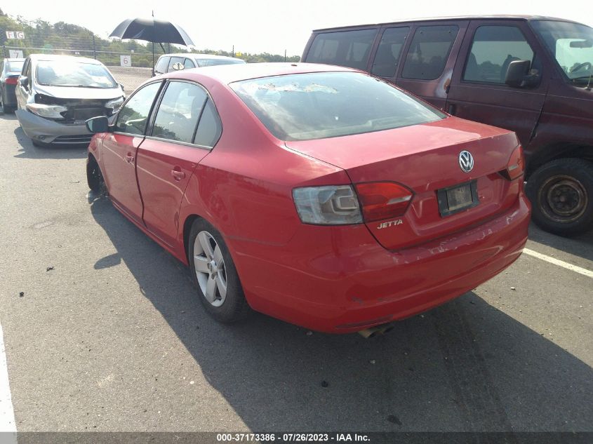 2013 VOLKSWAGEN JETTA SEDAN S - 3VW2K7AJ8DM402528