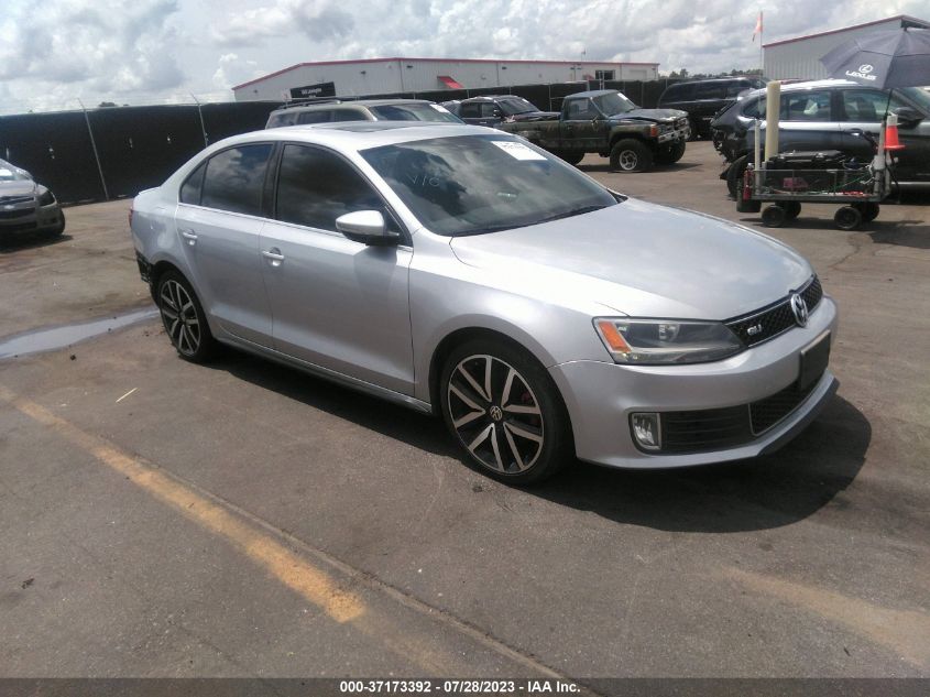 2014 VOLKSWAGEN JETTA SEDAN GLI - 3VW4T7AJ0EM386994