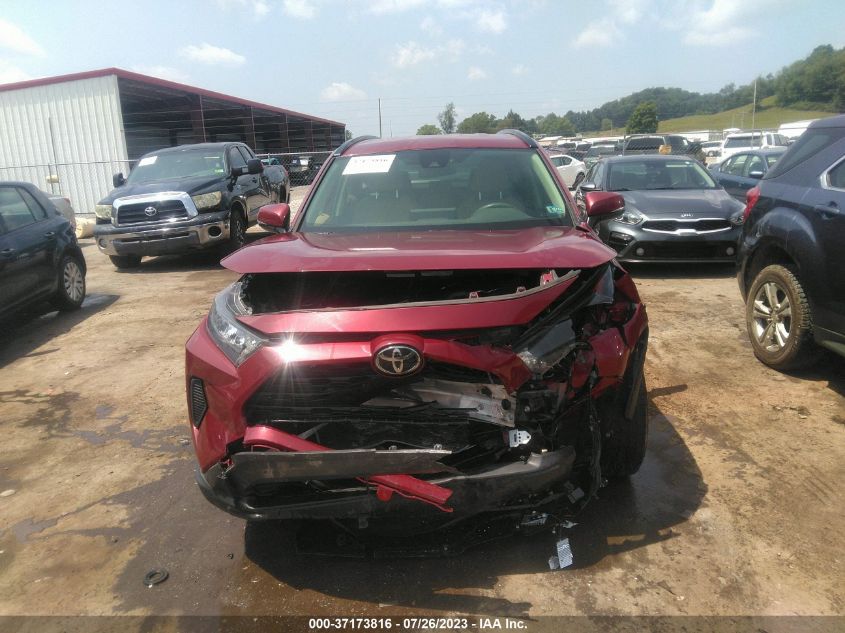 2019 TOYOTA RAV4 LE - JTMG1RFV0KD011692