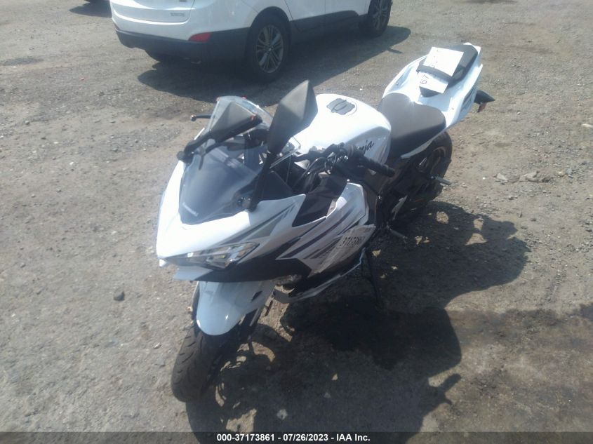 VIN JKAEXKH11PDAR7459 2023 KAWASAKI EX400