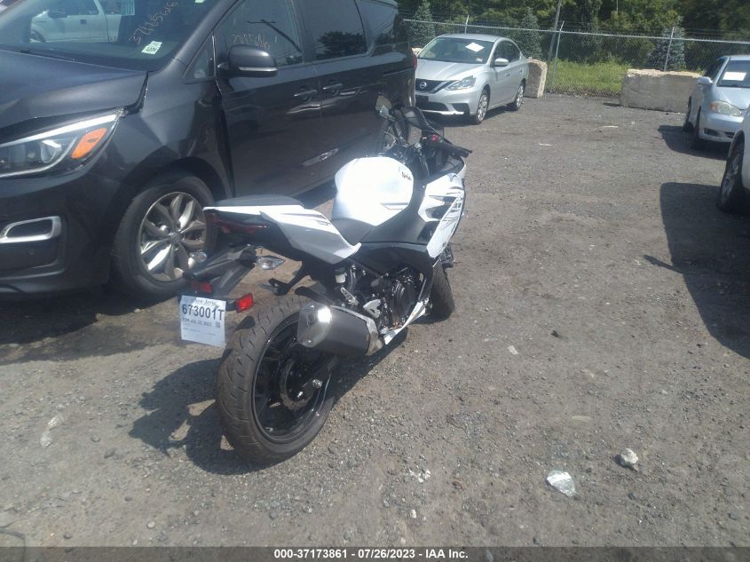 VIN JKAEXKH11PDAR7459 2023 KAWASAKI EX400