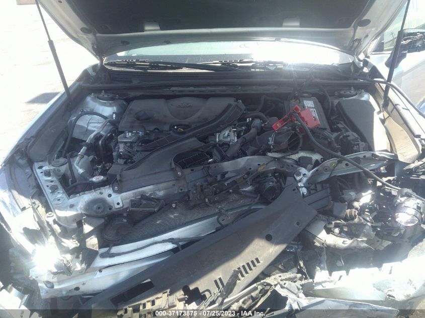 2018 TOYOTA CAMRY SE - JTNB11HK8J3046379