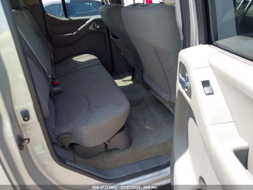 2015 NISSAN FRONTIER SV - 1N6AD0ER8FN728206