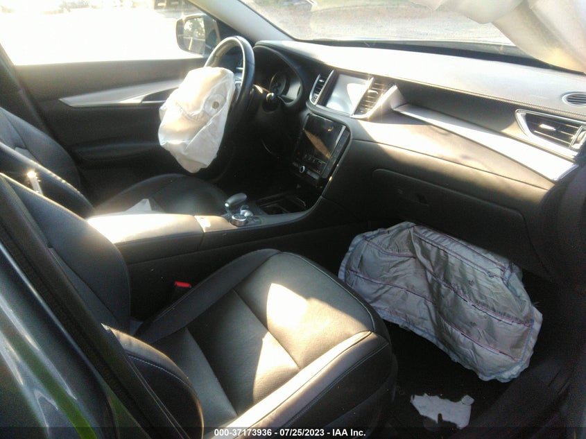 VIN 3PCAJ5M30KF122381 2019 INFINITI QX50 ESSENTIAL/PURE