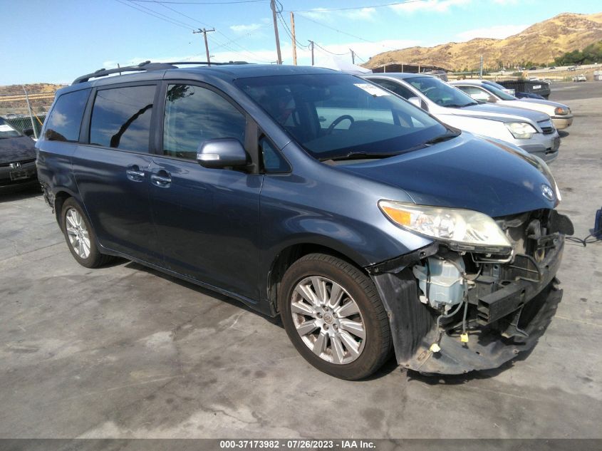 5TDDK3DC8DS061813 2013 TOYOTA SIENNA, photo no. 1