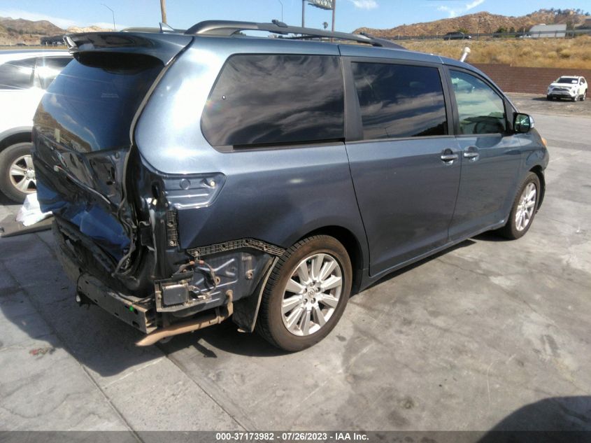 5TDDK3DC8DS061813 2013 TOYOTA SIENNA, photo no. 4