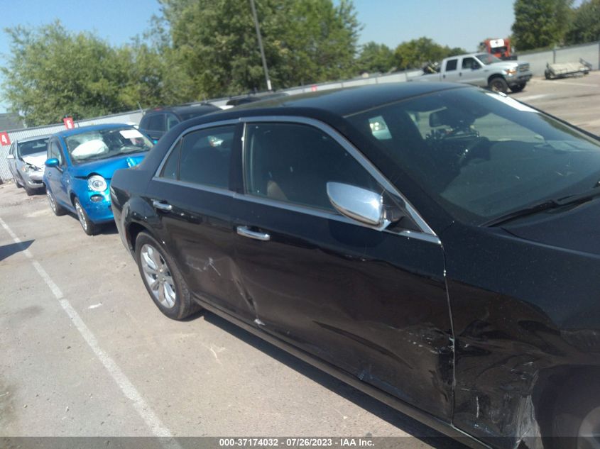 2019 CHRYSLER 300 LIMITED - 2C3CCAKG7KH593556