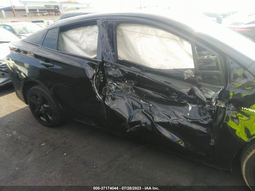 2016 TOYOTA PRIUS FOUR - JTDKARFU3G3002287