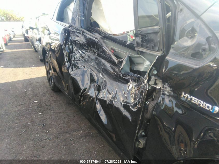 2016 TOYOTA PRIUS FOUR - JTDKARFU3G3002287