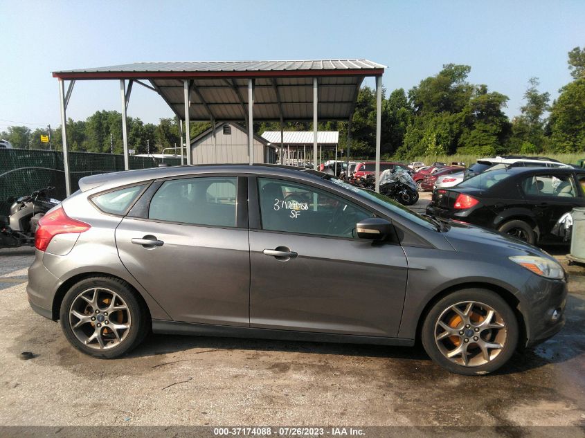 2014 FORD FOCUS SE - 1FADP3K22EL188898