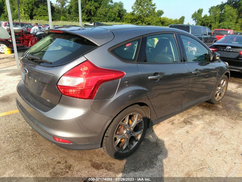 2014 FORD FOCUS SE - 1FADP3K22EL188898