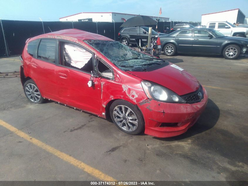 2013 HONDA FIT SPORT - JHMGE8G52DC002223
