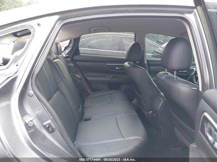 VIN 1N4AL3APXJC148588 2018 NISSAN ALTIMA 2.5 SR