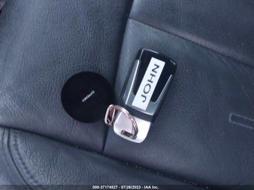2017 AUDI A4 PREMIUM - WAUGNAF40HN001502