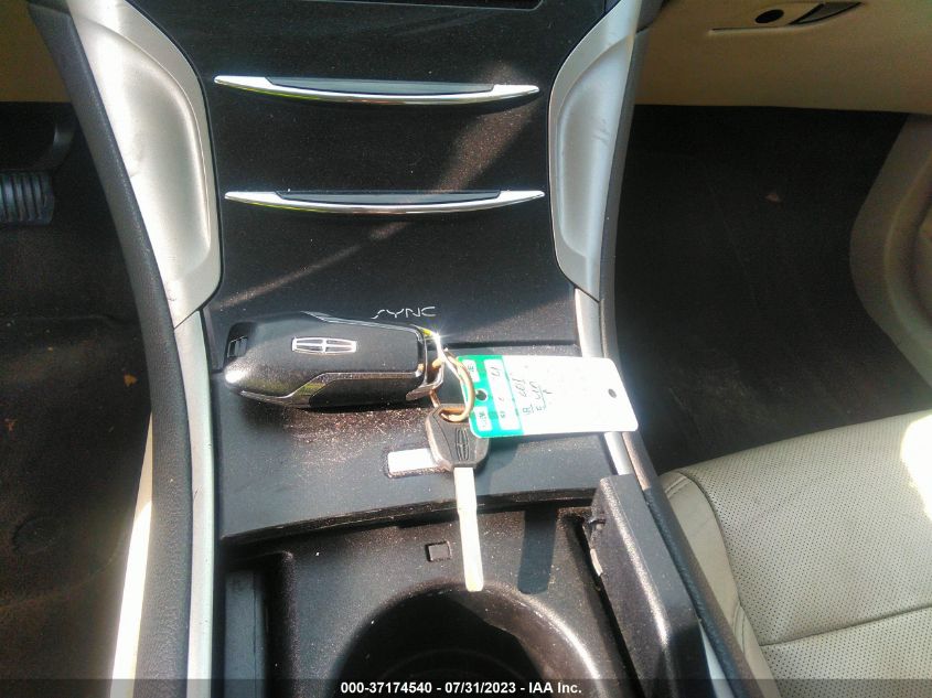 2016 LINCOLN MKZ HYBRID - 3LN6L2LU9GR626065