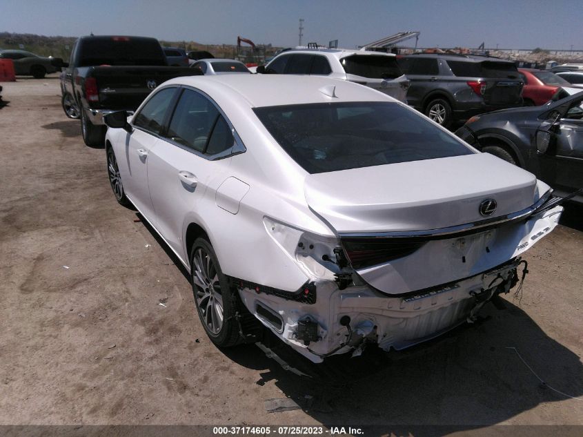 58AD11D13MU008085 Lexus ES 250 BASE/250 LUXURY/250 U 3