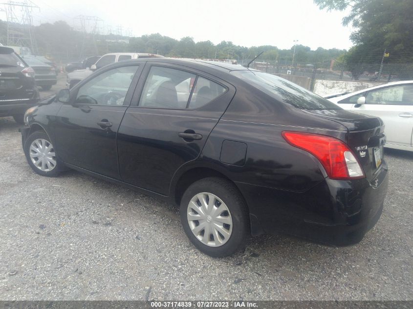 2015 NISSAN VERSA S - 3N1CN7AP7FL843274