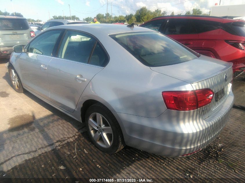 2014 VOLKSWAGEN JETTA SEDAN TDI W/PREMIUM - 3VWLL7AJ6EM418617