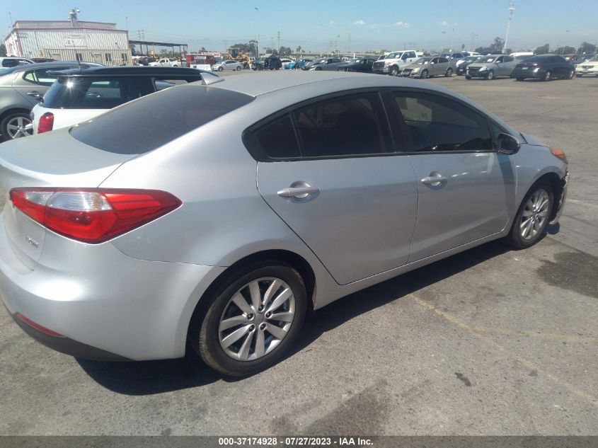 2016 KIA FORTE LX - KNAFX4A6XG5541339