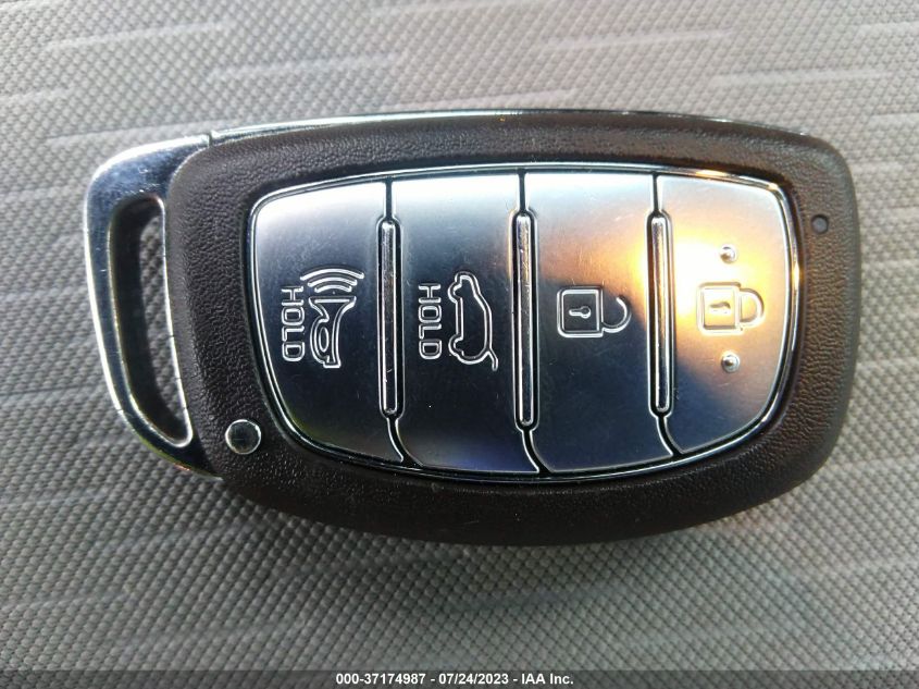 2019 HYUNDAI TUCSON VALUE - KM8J33A42KU951077
