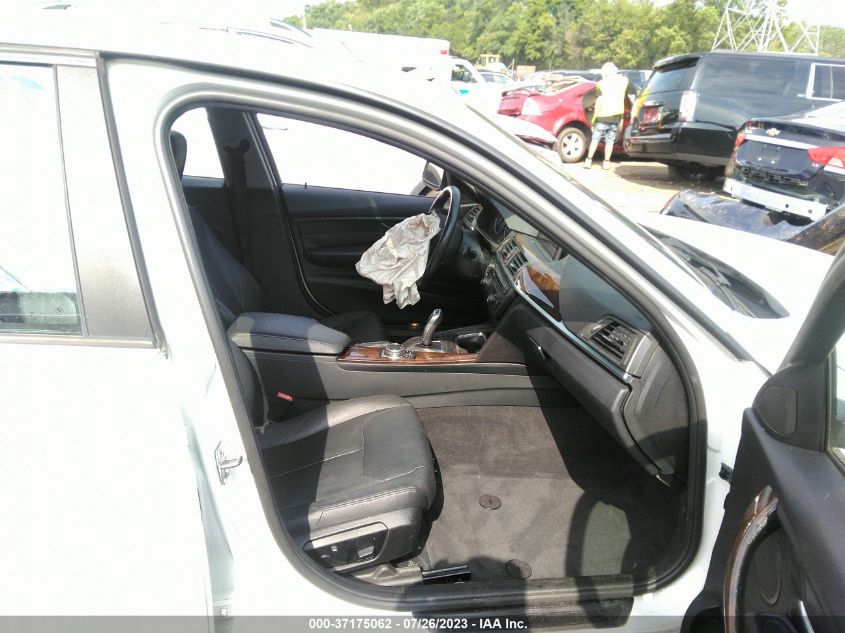 2015 BMW 3 SERIES 328I XDRIVE - WBA3B5G56FNS18152