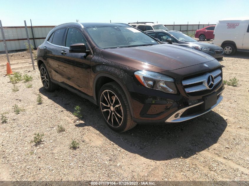 2016 MERCEDES-BENZ GLA GLA 250 - WDCTG4GB8GJ224624