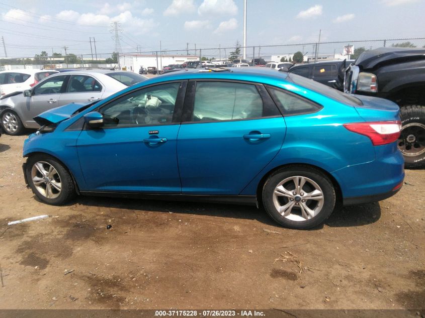 2013 FORD FOCUS SE - 1FADP3F24DL150596