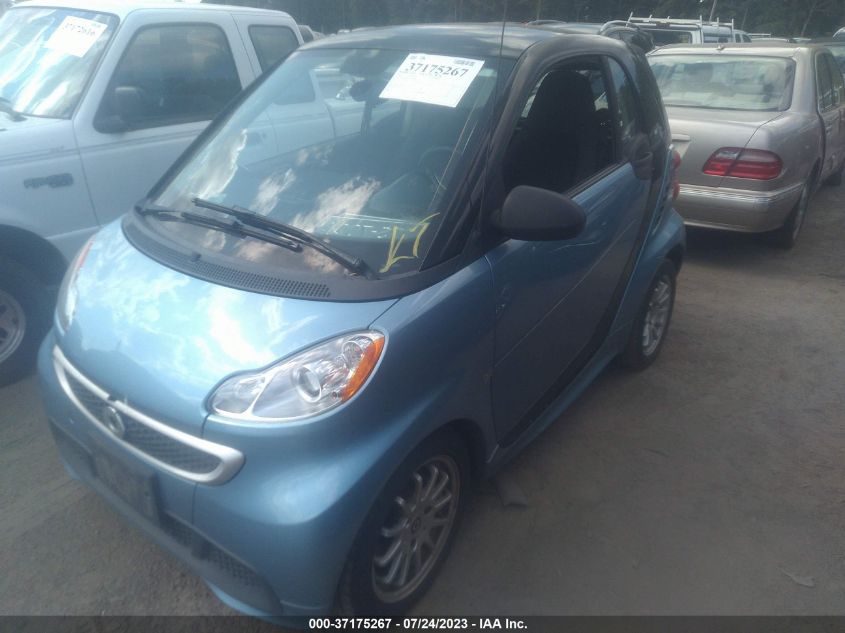2014 SMART FORTWO PURE/PASSION WMEEJ3BA1EK738946