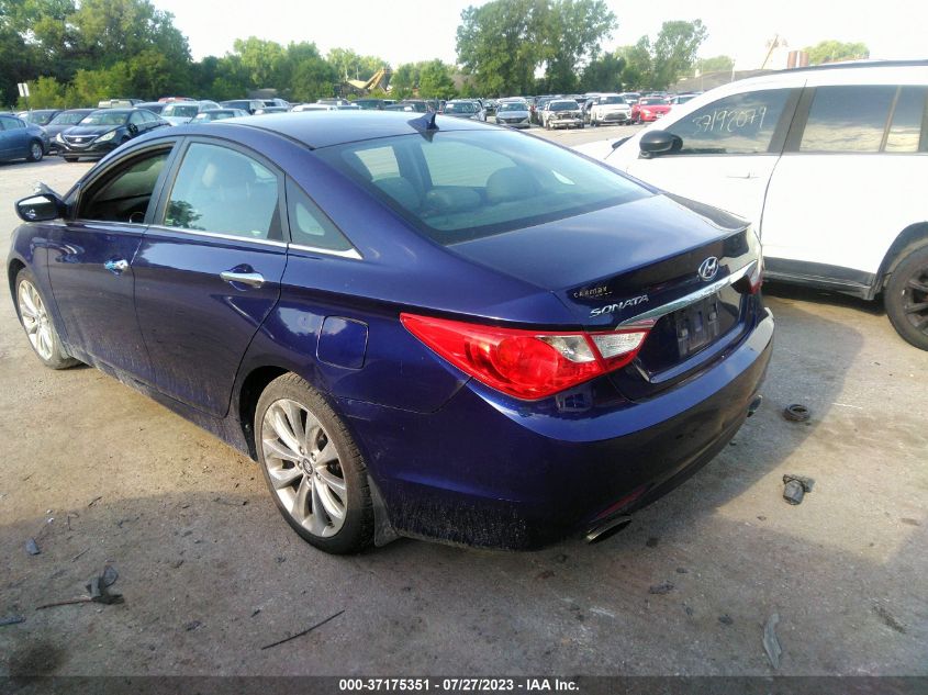 2013 HYUNDAI SONATA SE - 5NPEC4AC8DH682745