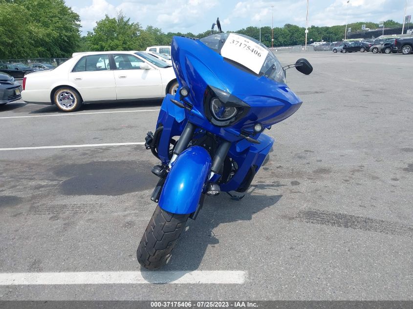 2013 VICTORY MOTORCYCLES CROSS COUNTRY TOUR - 5VPTW36N2D3012995