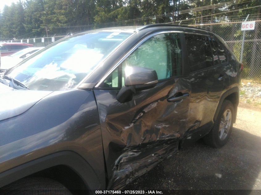 VIN 4T3RWRFV4PU084519 2023 TOYOTA RAV4 HYBRID XLE