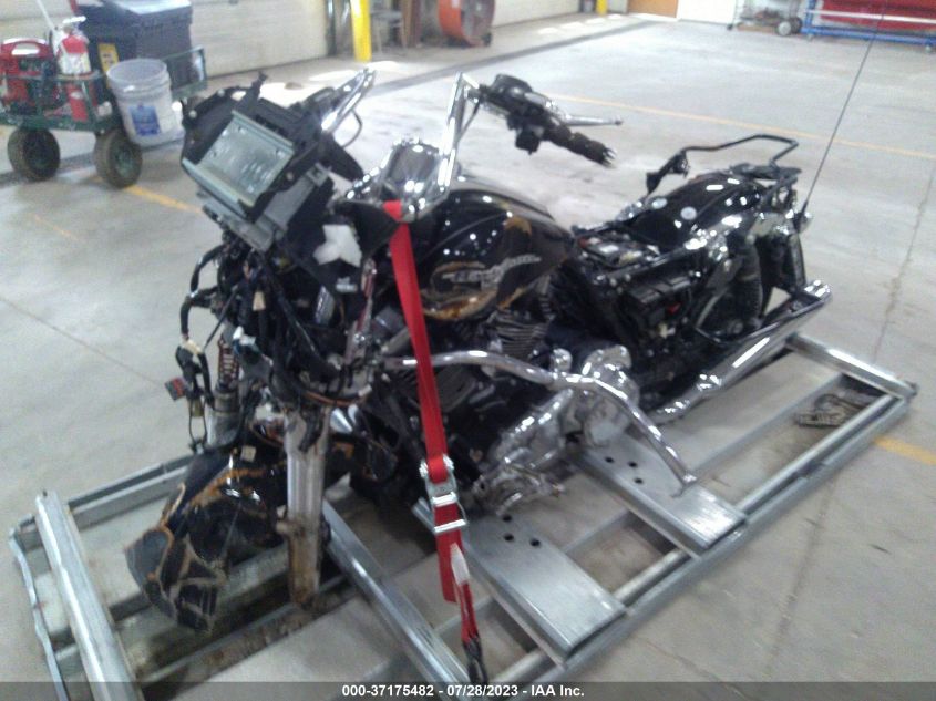 2015 HARLEY-DAVIDSON FLHXS STREET GLIDE SPECIAL - 1HD1KRM19FB675363